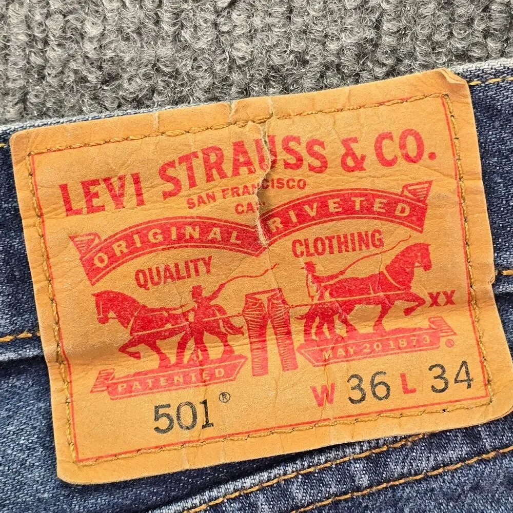 Levis 501 Jeans 36x34 (36x33) Blue Denim Straight Leg Button Fly Cotton Whisker